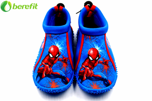 Zapatos de natación azul duraderos Spider-Man para niños