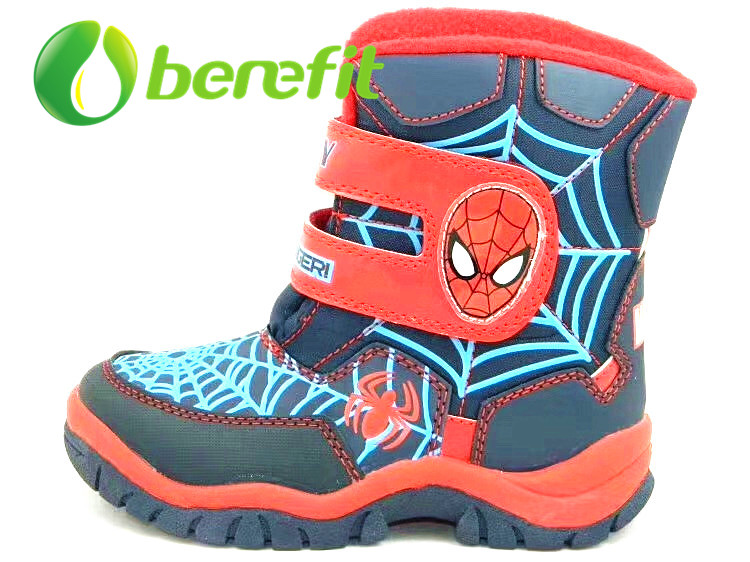 Estilos de botas de nieve y botas de vaquero para niños en el diseño de Spiderman, Batman y Cars
