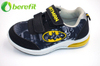 Zapatilla Infantil Batman Negra Niño con Luces y Correa Vecro